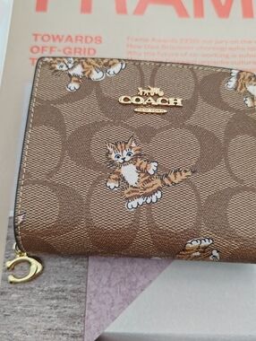 Women's Coach wallet